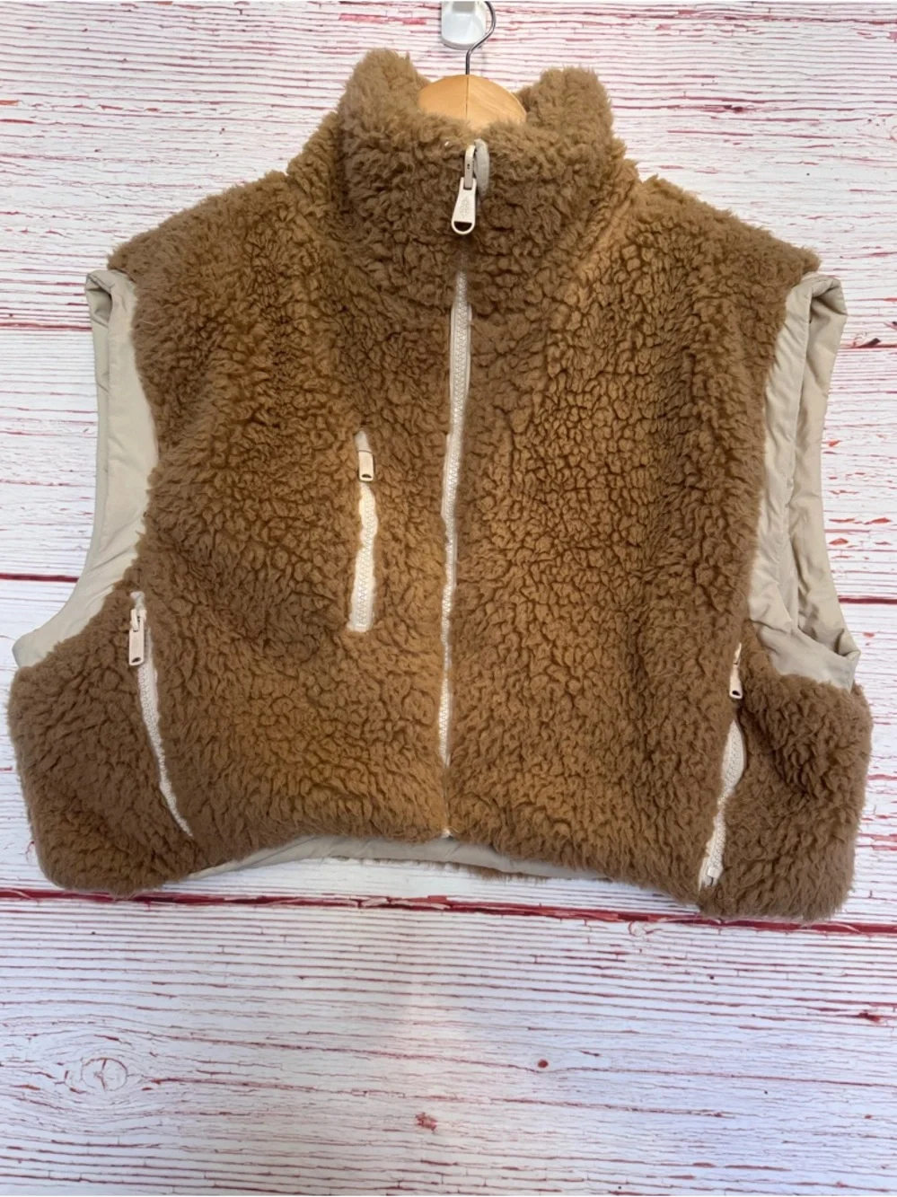 Free People Movement Highline Reversible Sherpa Vest in Almond Oil Combo Sz XS